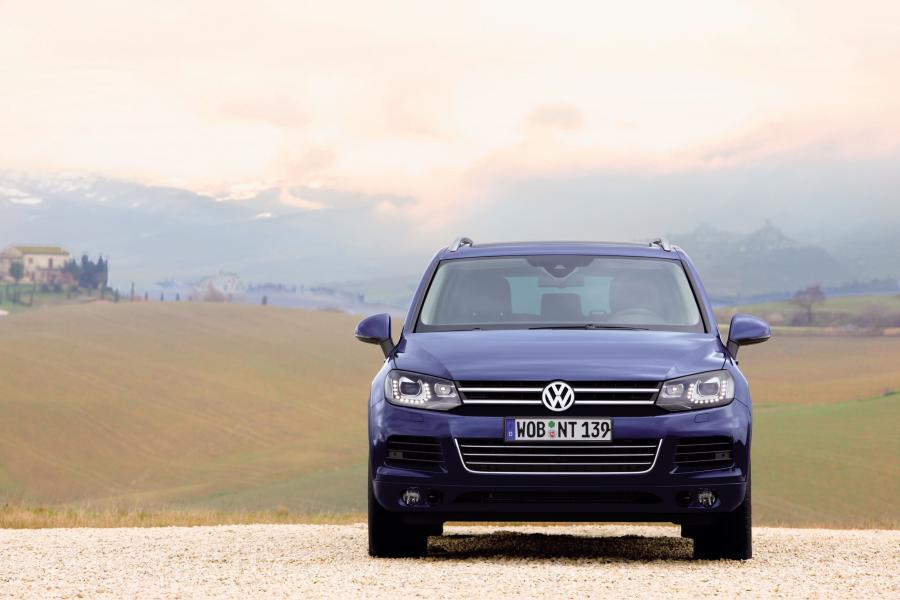  Volkswagen Touareg 2010 года  (фото 55 из 139)